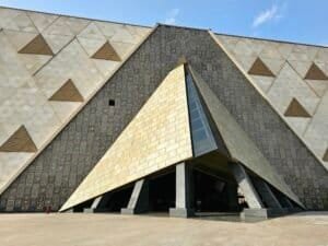 The_main_gate_of_the_Grand_Egyptian_Museum