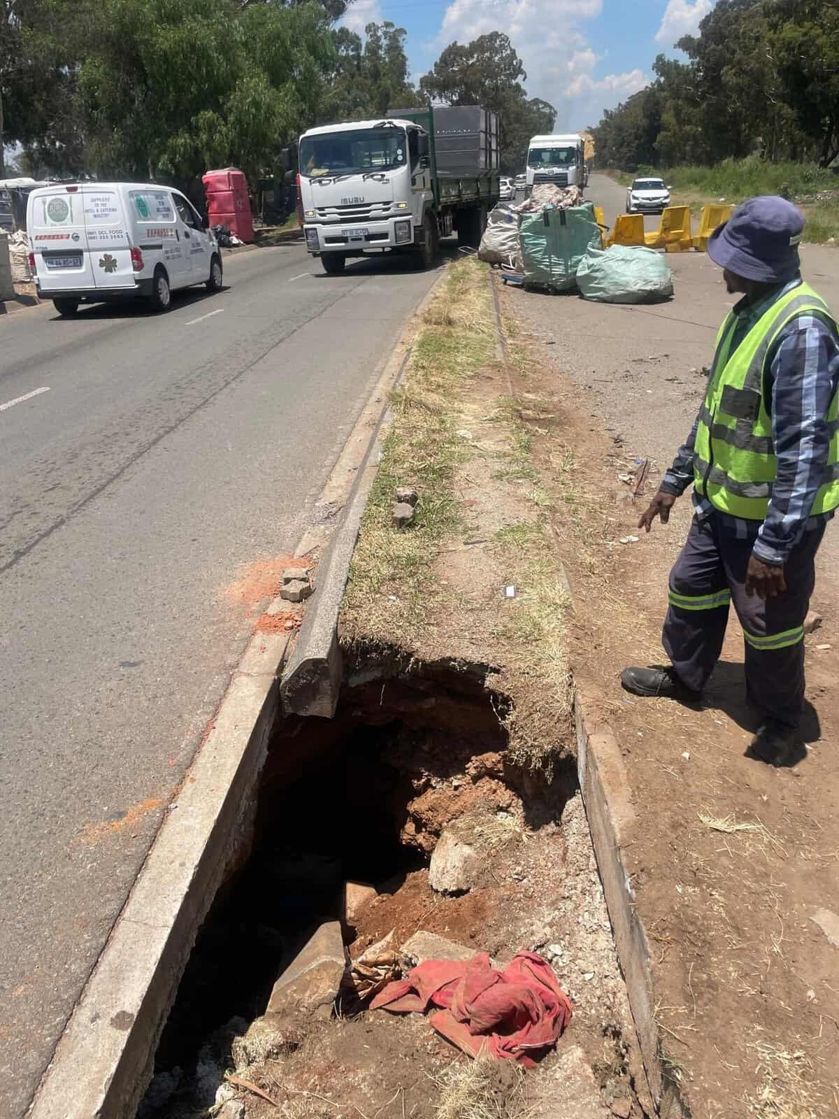 Johan Rissik Road Sinkhole