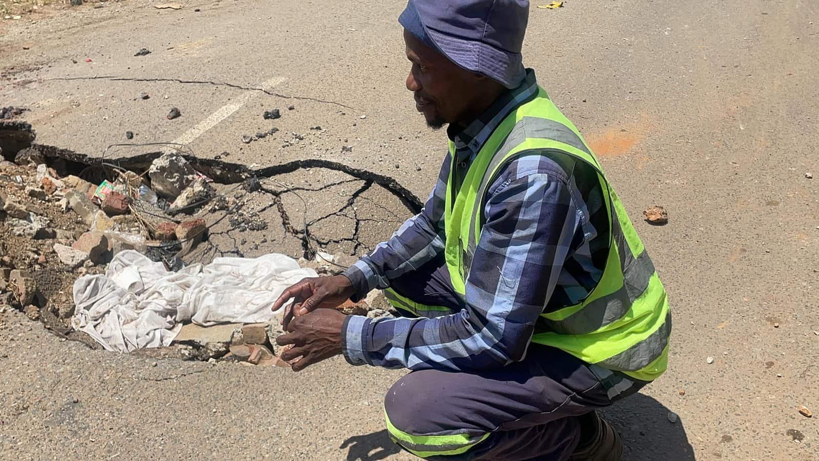 Johan Rissik Road Sinkhole