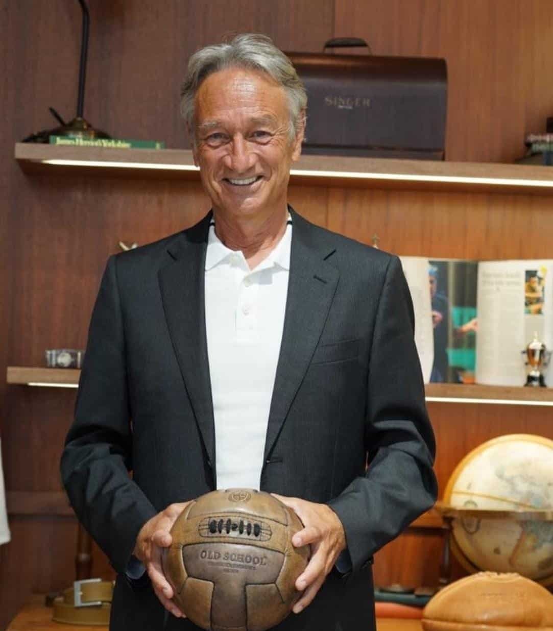 Muhsin Ertugral Defends Kaizer Chiefs!