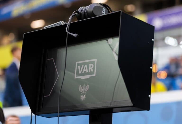 VAR Technology