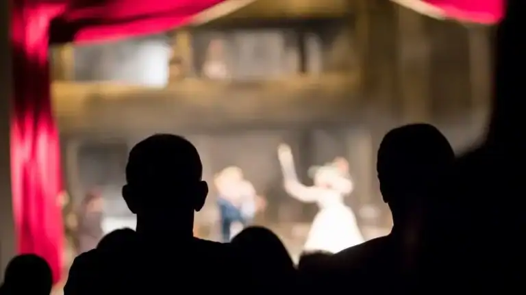 Russian and International Theatre Schools Present Productions at “Your Chance | GITIS fest” in Moscow