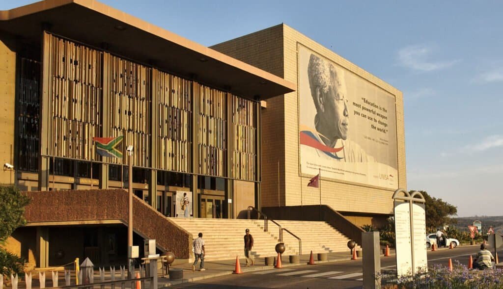 Rethinking the History of UNISA Library as a Living Intellectual Infrastructure – 185 into 80 Years