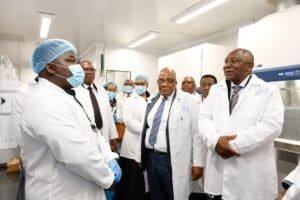 South African President Cyril Ramaphosa with Health Minister Aaron Motsoaledi and Gauteng Premier Panyaza Lesufi