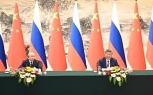 Xi, Putin jointly meet press