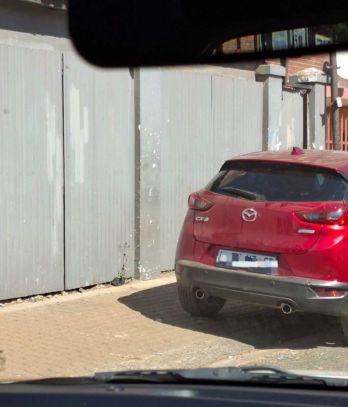 Two suspected armed robbers were fatally wounded during a shootout with police in Reiger Park, Boksburg, following a SAPS-led intelligence operation linking a group of suspects to a series of truck and courier vehicle robberies. Police recovered two unlicensed firearms and a Mazda vehicle at the scene. Photo: SAPS