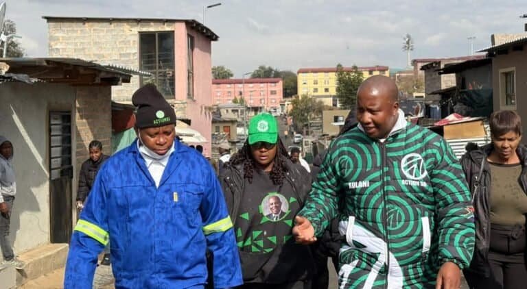 ActionSA Xolani Khumalo with Herman Mashaba