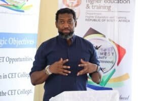 Minister Buti Manamela