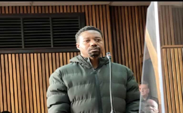 Ndodana Mkhanyisi Tshuma