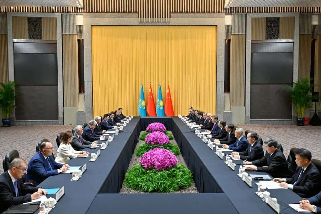 Chinese President Xi Jinping meets with Kazakh President Kassym-Jomart Tokayev,