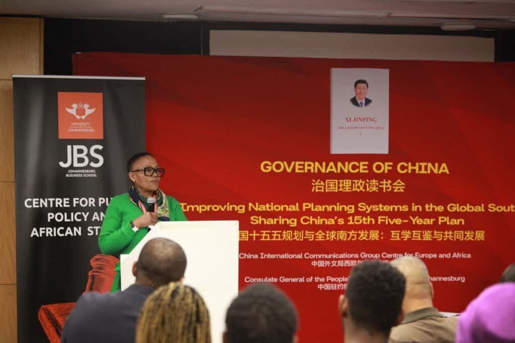 Pinky Kekana, deputy minister of public service and administration of South Africa, speaks at the seminar (Ni Bowen)