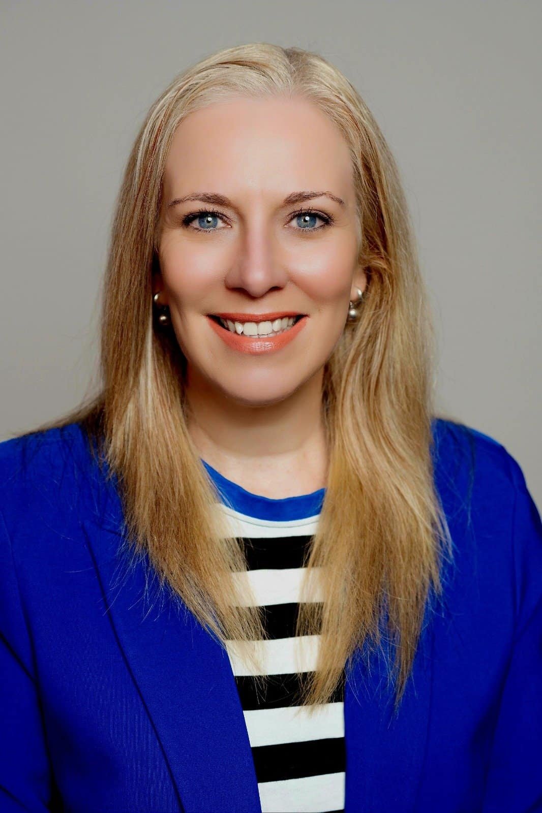 Prof Lida Holtzhausen