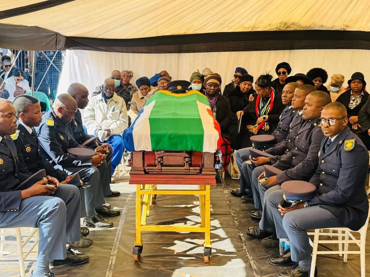 The South African Police Service on Sunday paid tribute to 29-year-old Constable Thapelo Kleinbooi Tlometsane