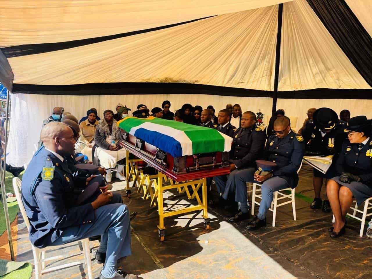 The South African Police Service on Sunday paid tribute to 29-year-old Constable Thapelo Kleinbooi Tlometsane