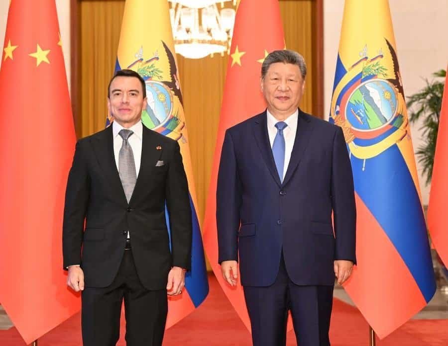 Chinese President Xi Jinping holds talks with President of the Republic of Ecuador Daniel Roy-Gilchrist Noboa Azín, who is on a state visit to China, at the Great Hall of the People in Beijing, capital of China, Aug. 18, 2026. (Xinhua/Li Xiang)