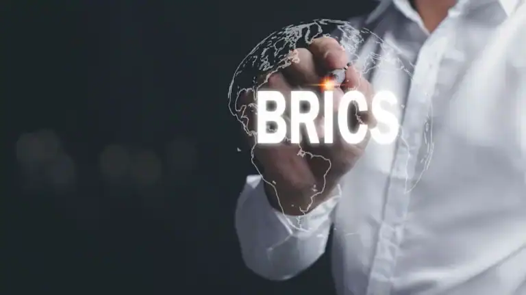 Iran Proposes BRICS Network of Photonics Laboratories