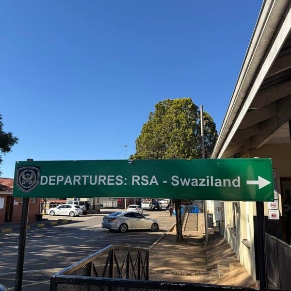 Concerns over South Africa’s border security have intensified after reports that ‘bandits’ deported by the United States to neighbouring Eswatini may have travelled through South Africa. Photo: Apple Maps